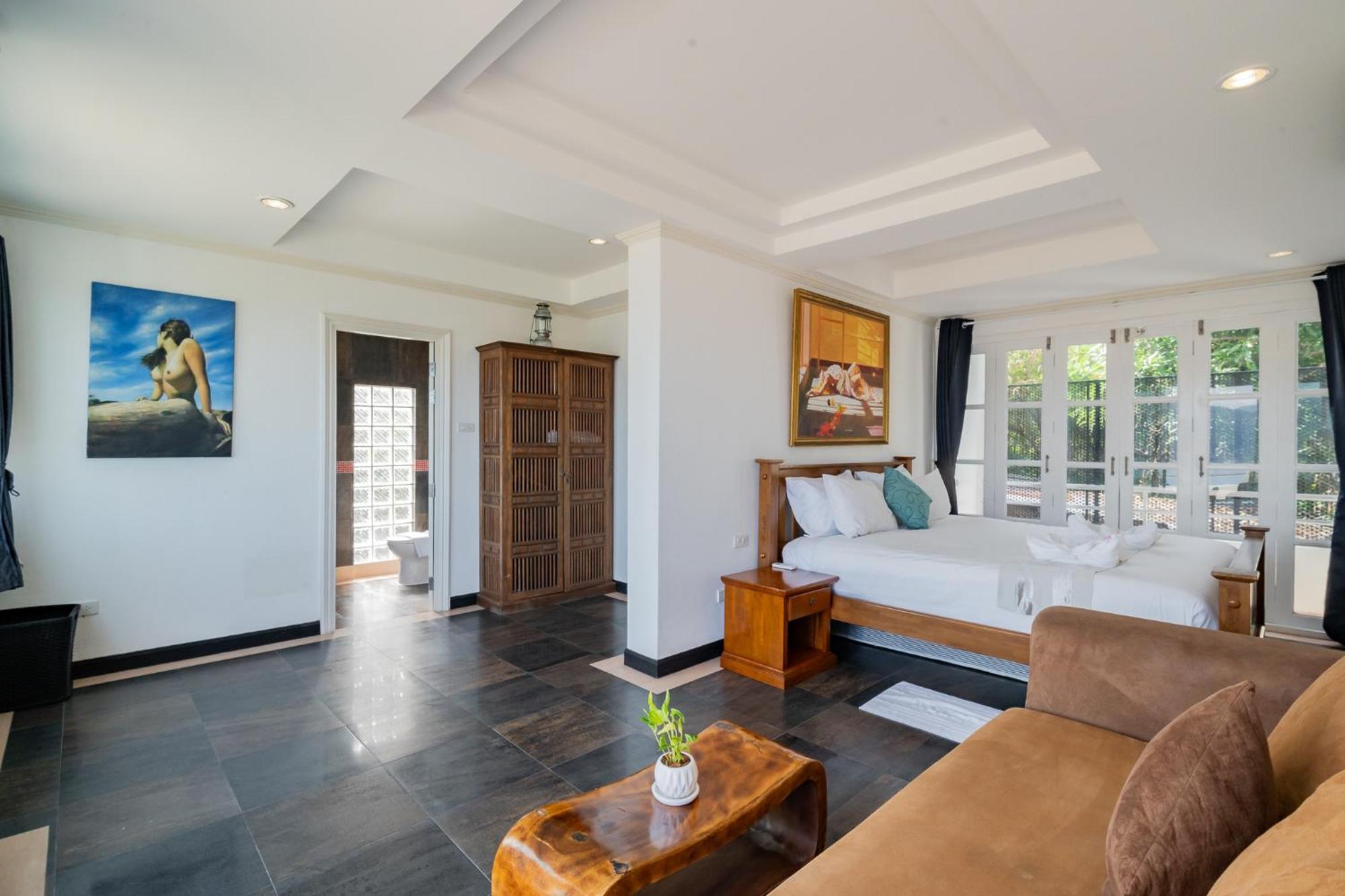 Blue House Panorama View 5 Bedroom Patong