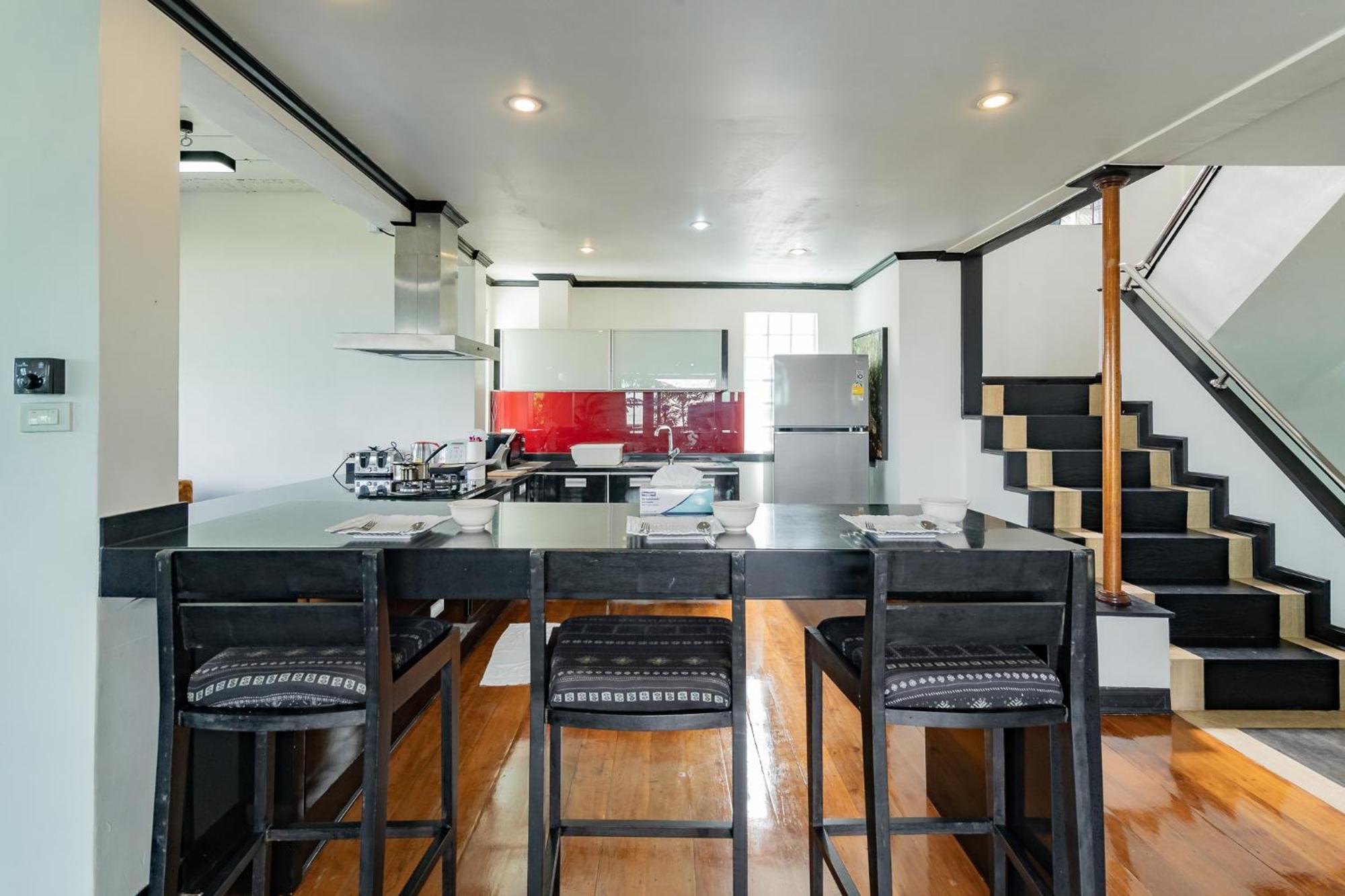 Blue House Panorama View 5 Bedroom * Patong