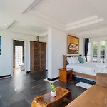 Patong Blue House Panorama View 5 Bedroom